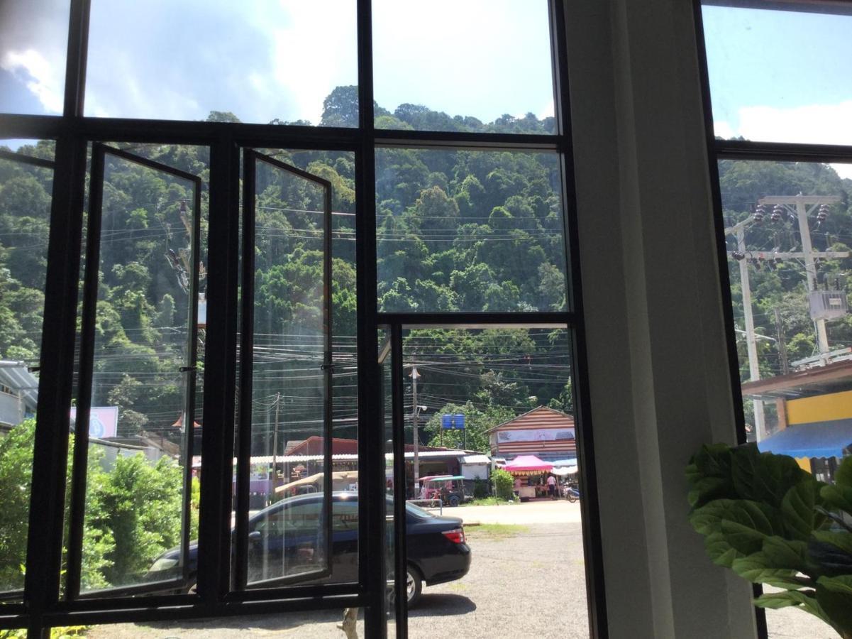 Wake Up @Lanta Hotel : Cafe Ko Lanta Εξωτερικό φωτογραφία
